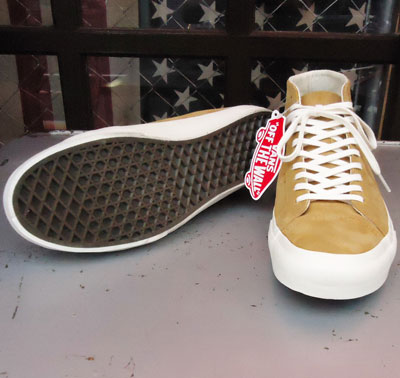 USA企画 VANS Court Mid DX（Pig Suede）Amber Gold