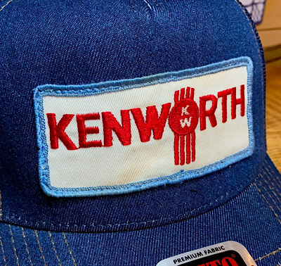 ワッペン付きデニムキャップ