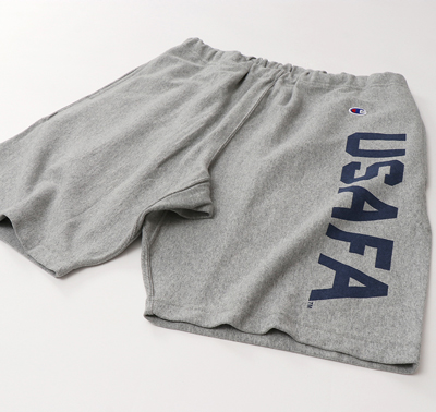 Champion リバースウィーブショートパンツ USAFA