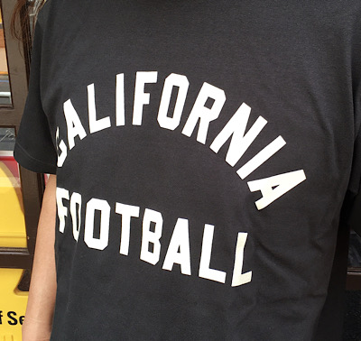 BUDDY オリジナル CALIFORNIA FOOTBALL Ｔシャツ スミクロ