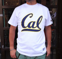 【UC BERKELEY】プリントTシャツ - CAL ホワイト