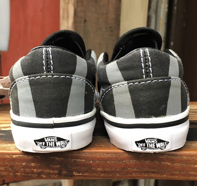 KIDS VANS ディズニー クラシック スリッポン チェシャキャット