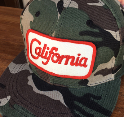 キッズ フラットバイザーキャップ California